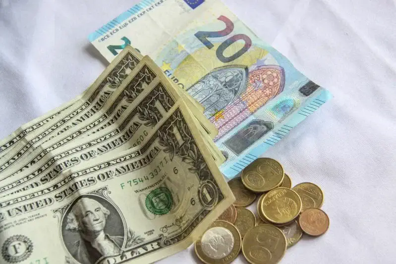 Сохранится ли курс доллара ниже 3 рублей: эксперт рассказал, чего ждать в ближайшие недели Деньги