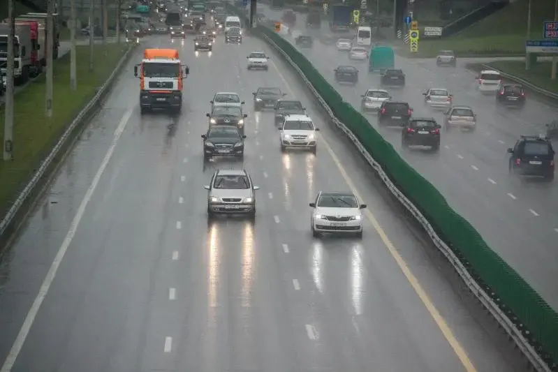 Жизнь не будет прежней: что изменится для автомобилистов в Беларуси Машины