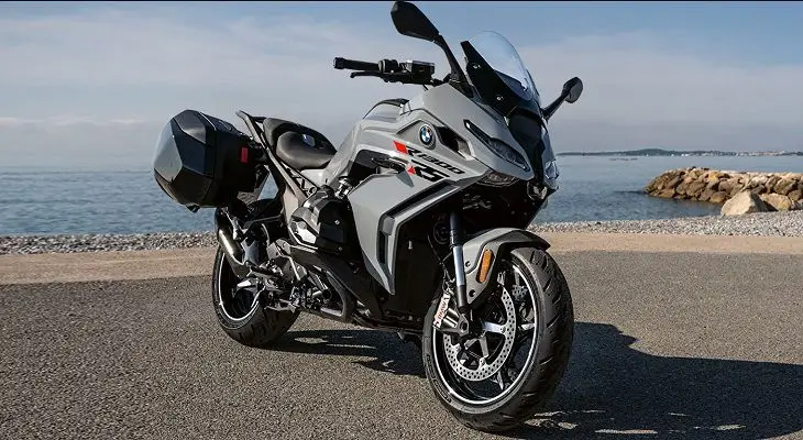 Представлен BMW R 1300 RS. Чем удивляет новейший байк мотоцикл