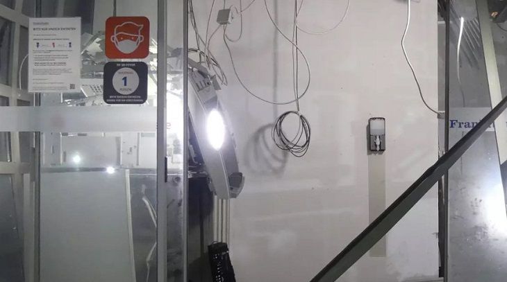 Целая серия взрывов банкоматов случилась в Нидерландах вещи