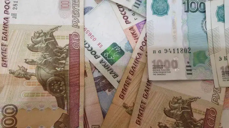 Почему налоговая заблокировала счета Бари Алибасова младшего: задолжал более 1,87 млн рублей Деньги