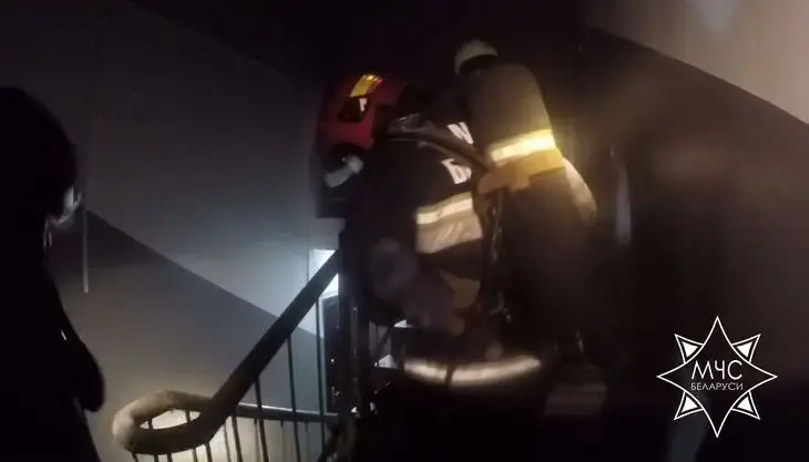 В Барановичах спасли трех человек, все госпитализированы люди