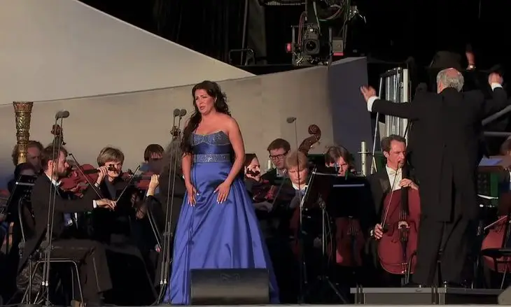 Скандал в культурной сфере. Зрители в Венской опере дружно освистали замену Нетребко Нетребко