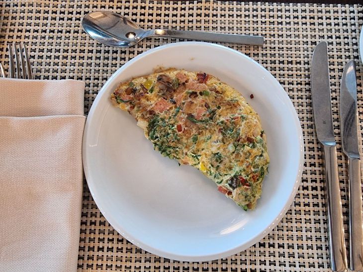 Зачем взбивать белки отдельно: омлет как в детском саду омлет