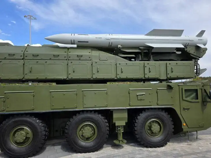 Хуситы вступили в войну на стороне Ирана: нанесен удар по Израилю Военная техника