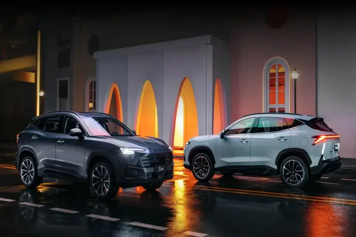 Новый кроссовер Soueast S06 пришел в Россию: на кого похож и сколько стоит