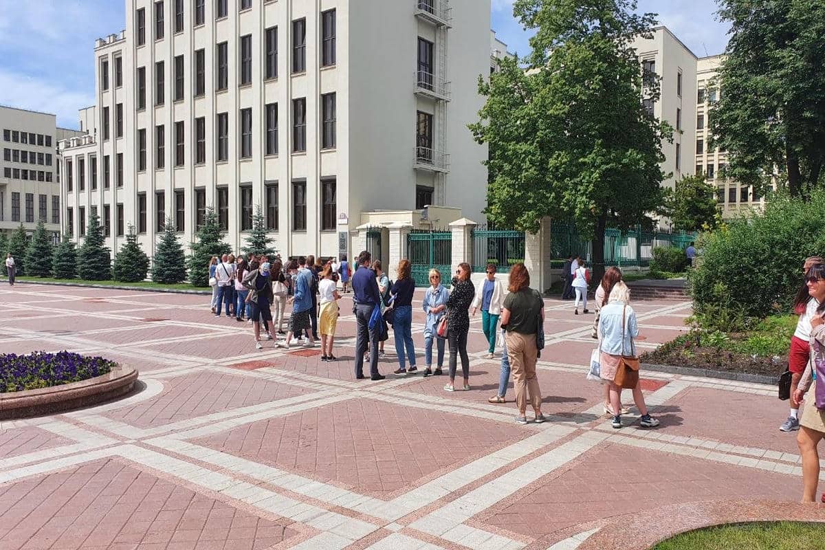 Сколько первокурсников примут вузы Беларуси в 2026-м: на 900 человек больше, чем в прошлом году