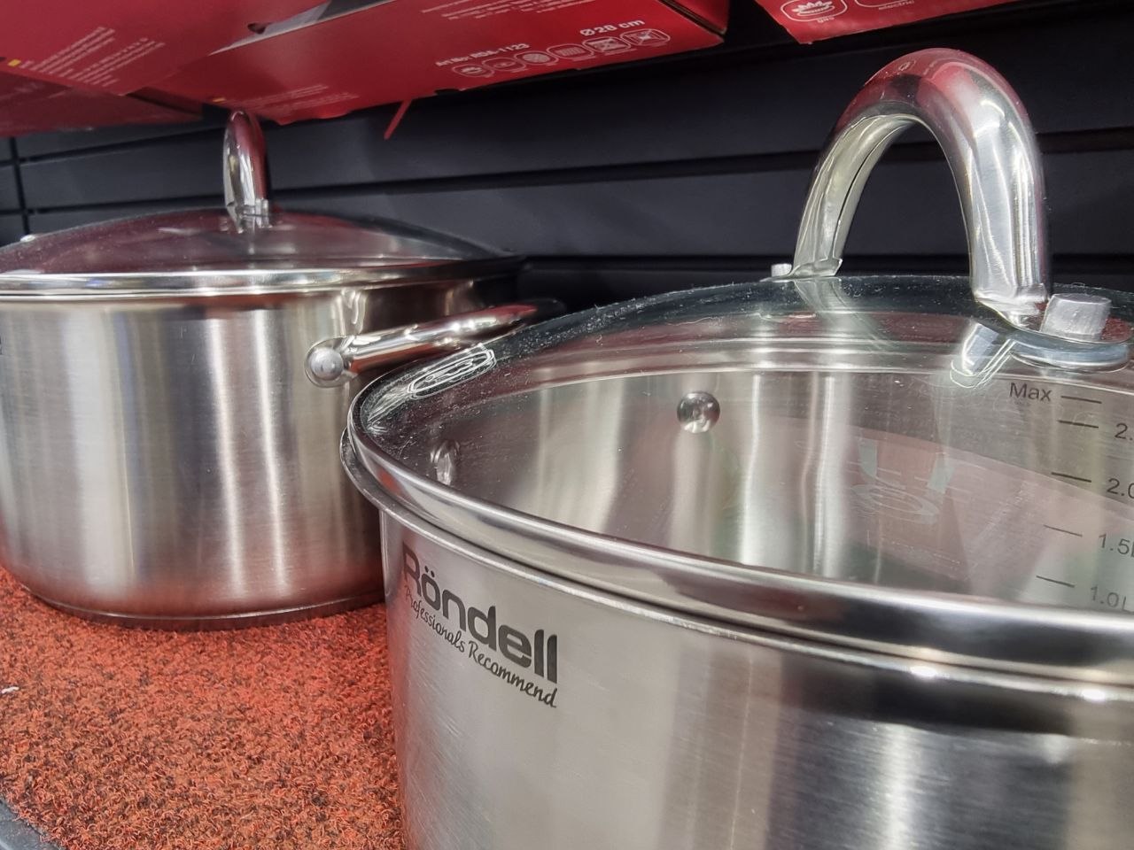 Как очистить пригоревшую кастрюлю за 10 секунд: трюк из ресторана