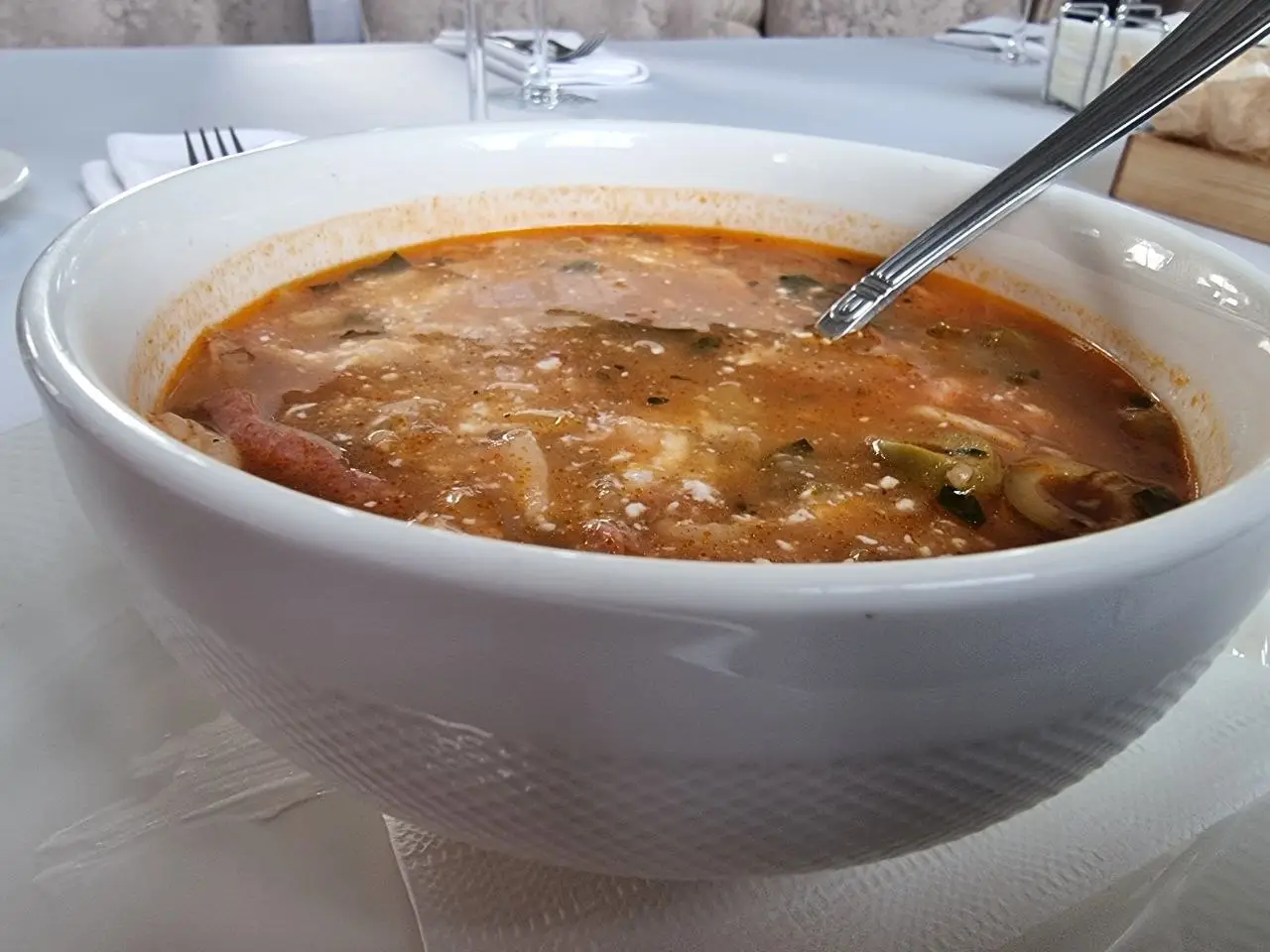 Какой продукт спасет пересоленный суп за 5 минут без добавления сырой картошки