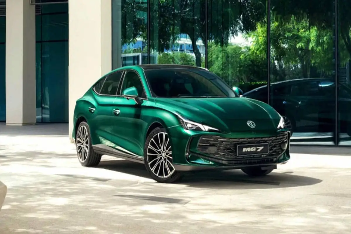 Новый фастбэк MG 07 готовится к выходу в Китае с запасом хода до 650 км Автомобиль MG