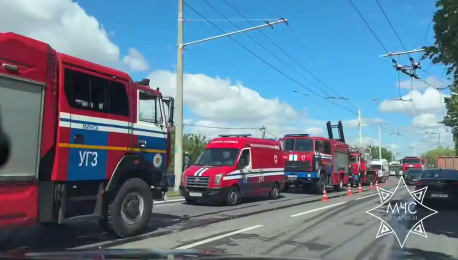 На Ангарской в Минске горел дом