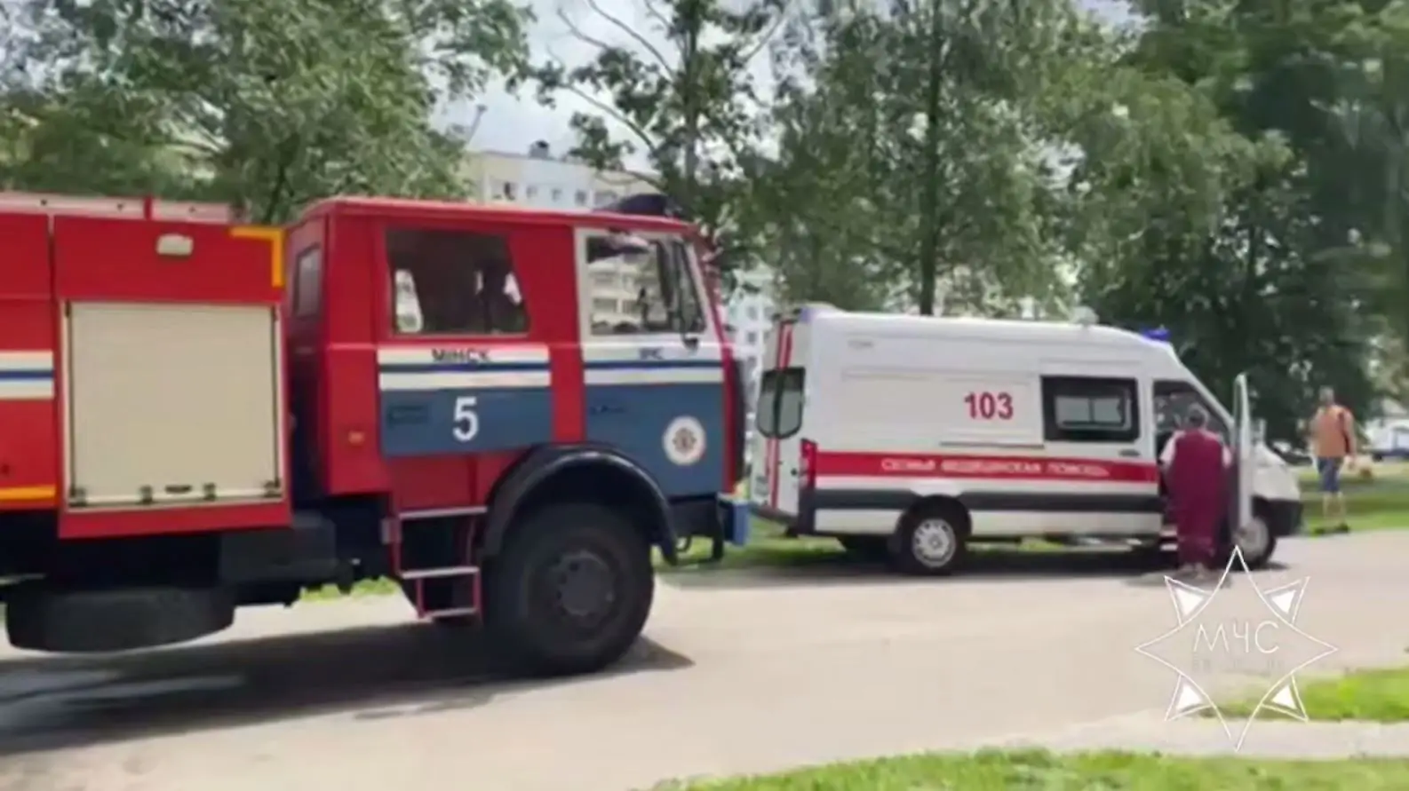 В минском банке случился пожар. Загорелся потолок мчс и скорая