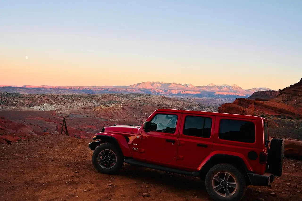 Stellantis отзывает более 1,3 млн автомобилей Jeep по всему 