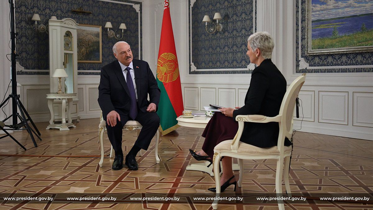 Лукашенко посоветовал Израилю взять голову в руки и быть поаккуратнее Александр Лукашенко