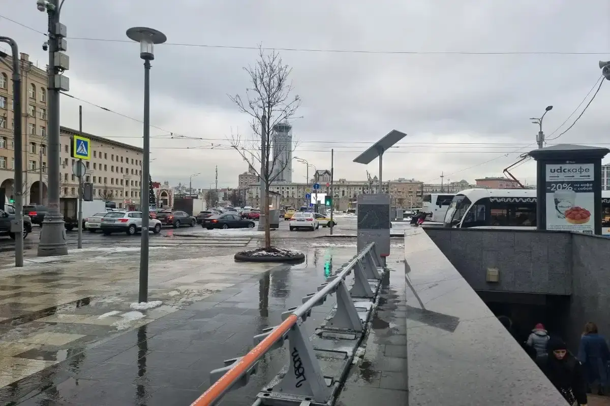 В Минске планируют установить навесы над всеми открытыми вых