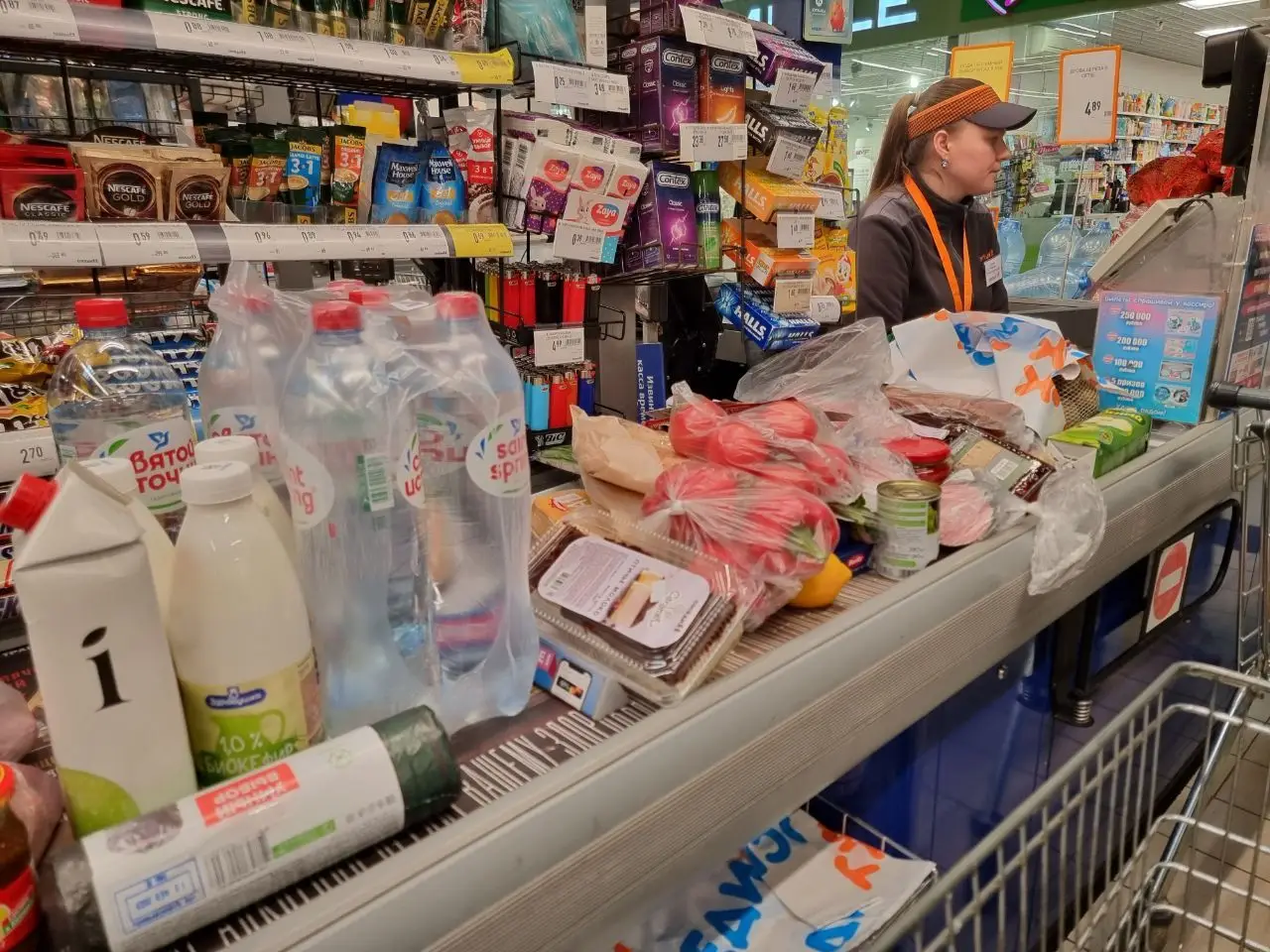 Цены в Беларуси. Что больше всего подорожало, а что подешевело продукты на кассе