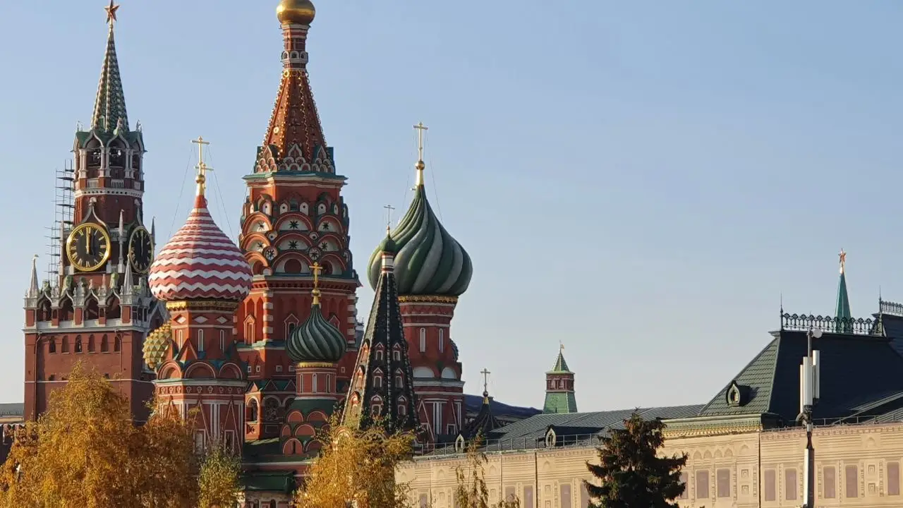 Премьер Италии Мелони предлагает назначить единого переговорщика с Россией московский Кремль