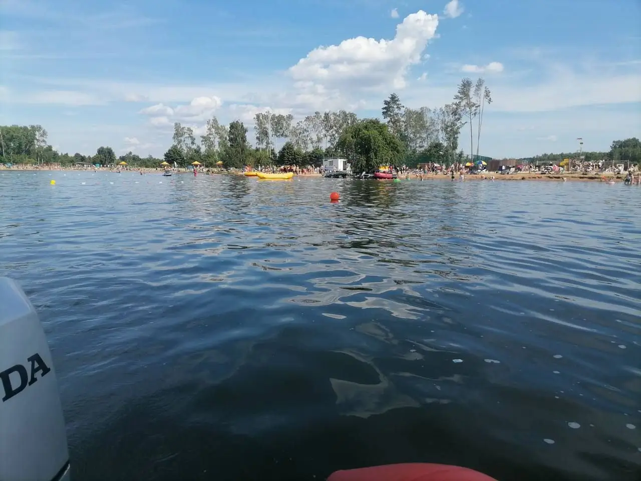 На Заславском водохранилище едва не утонул подросток Заславское водохранилище