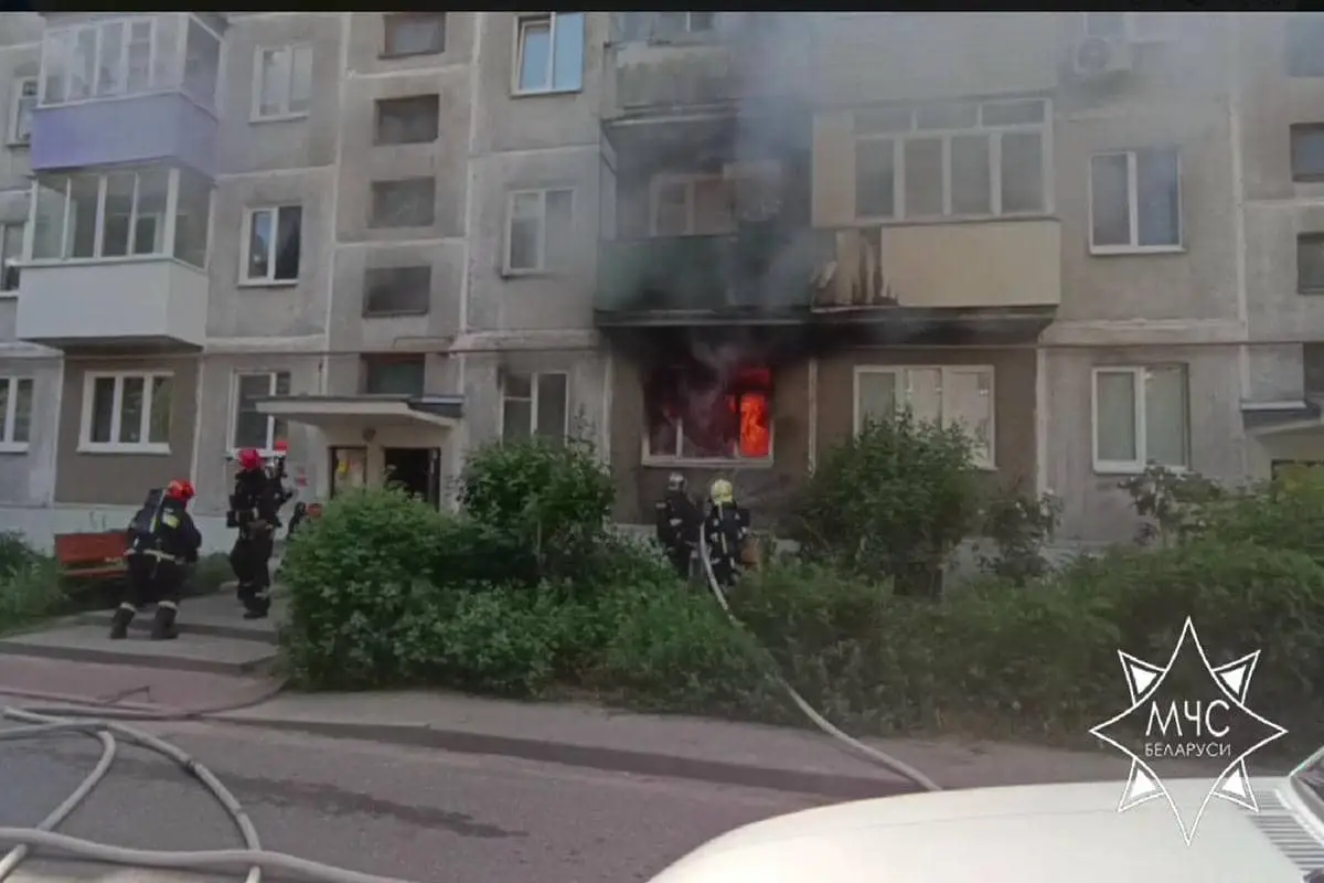 Пожар в пятиэтажке в Гродно унёс жизнь хозяйки квартиры, ещё