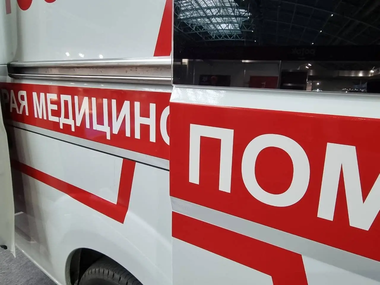 Скорые увезли пострадавших при атаке на автобус из Брянской области в Беларусь Скорая помощь