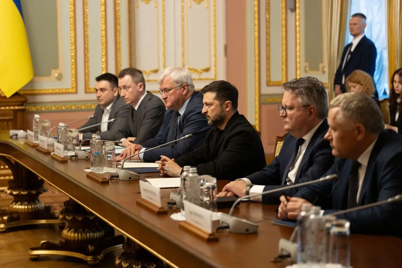 Президент Польши лишил украинского коллегу Зеленского ордена «Белого орла» Владимир Зеленский