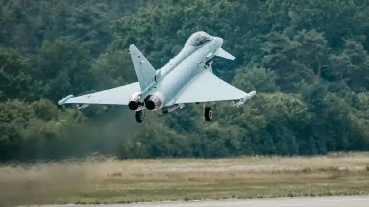 Первый немецкий Eurofighter Tranche 4 поднялся в воздух: детали программы Quadriga боевой самолет