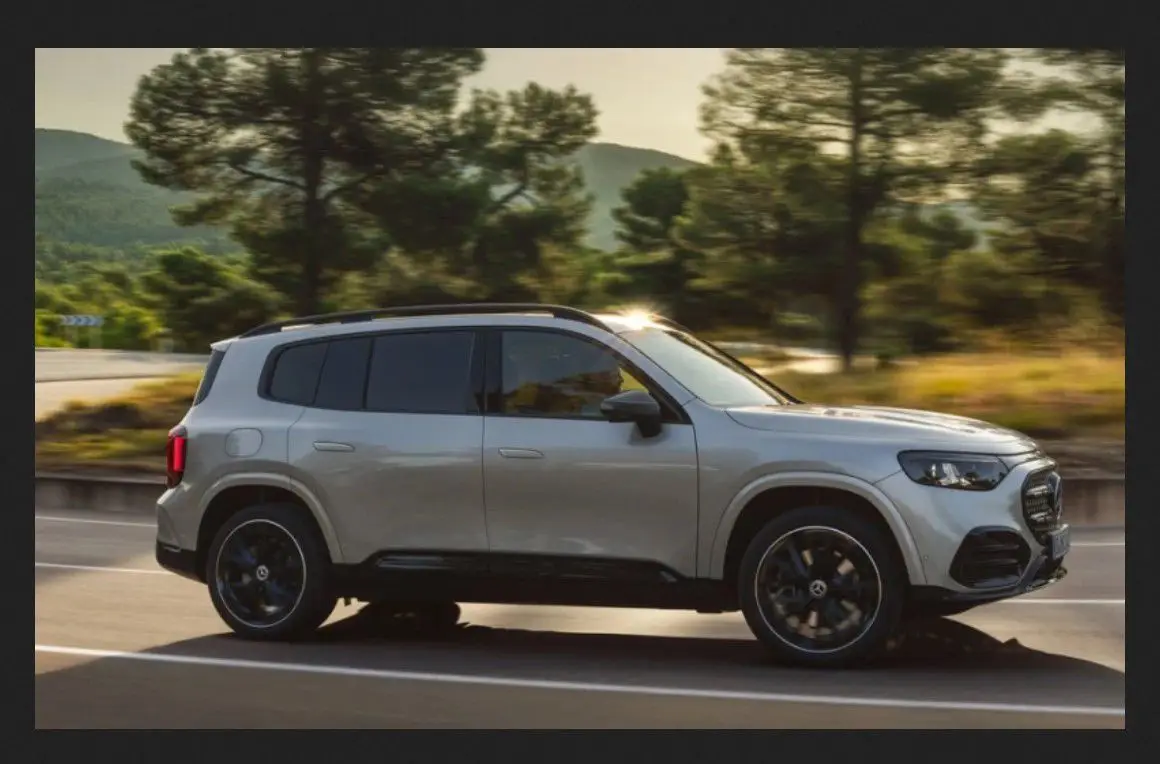 Mercedes-Benz отозвал 310 000 автомобилей. Сами начинают ехать новый автомобиль