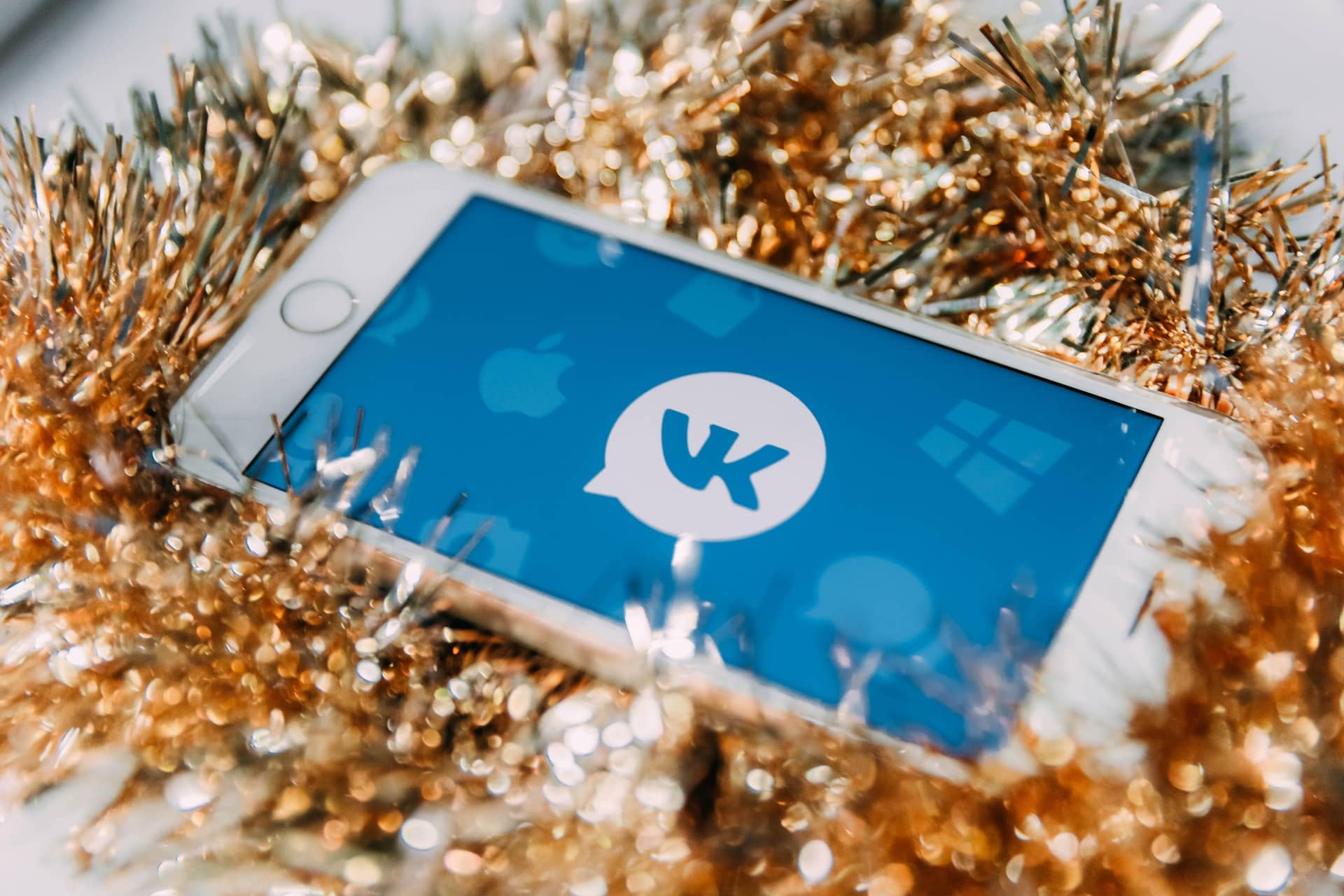 Под санкции ЕС попали VK и создатель мессенджера Max Приложение VKontakte