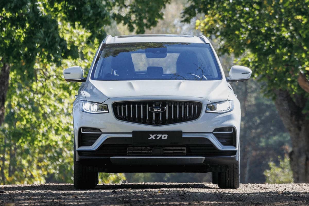 Продажи BELGEE X70 превысили отметку в 50 тысяч автомобилей BELGEE X70