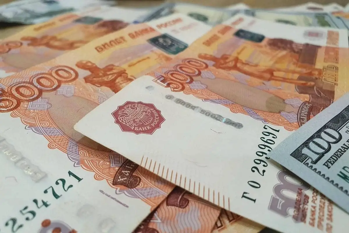 Приставы требуют с Тимура Родригеза свыше 7 млн рублей по алиментам Российские деньги