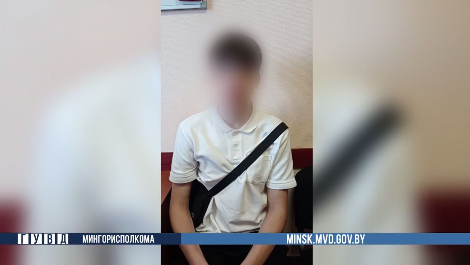 В Минске мошенники «объяснили» подростку, что такое «декларирование денег». Он отдал им 11 000 рублей подросток в помещении