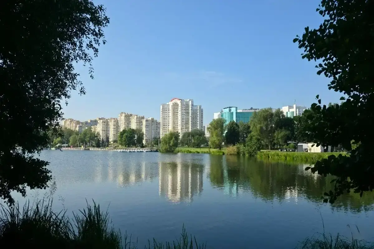 Новости сегодня за 25 июля 2026 года: Лукашенко поздравил спасателей, в Батуми погибли белорусские туристы, в Европе бушуют лесные пожары, в ChatGPT произошел сбой Вид на город