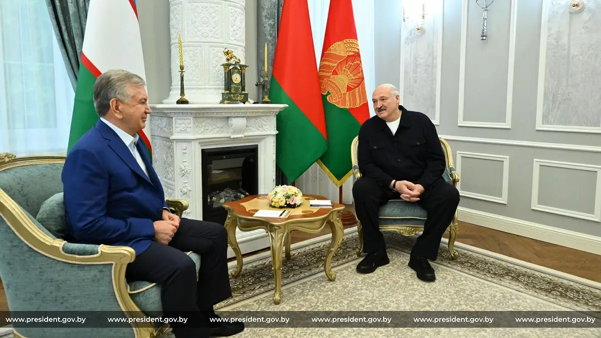 Основной день визита. Лукашенко проведет переговоры с коллегой из Узбекистана Лукашенко и Мирзиёев