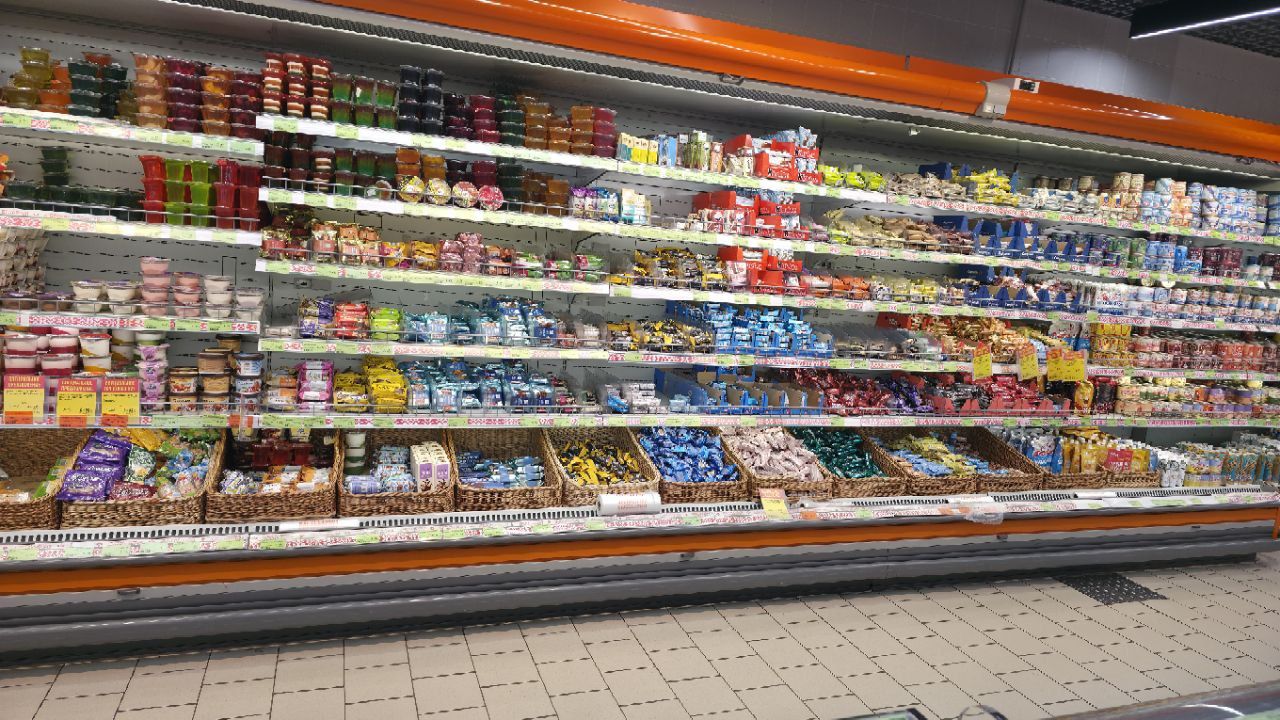 Угроза для здоровья и жизни. В МАРТ рассказали о нарушениях в белорусской торговле товары в магазине