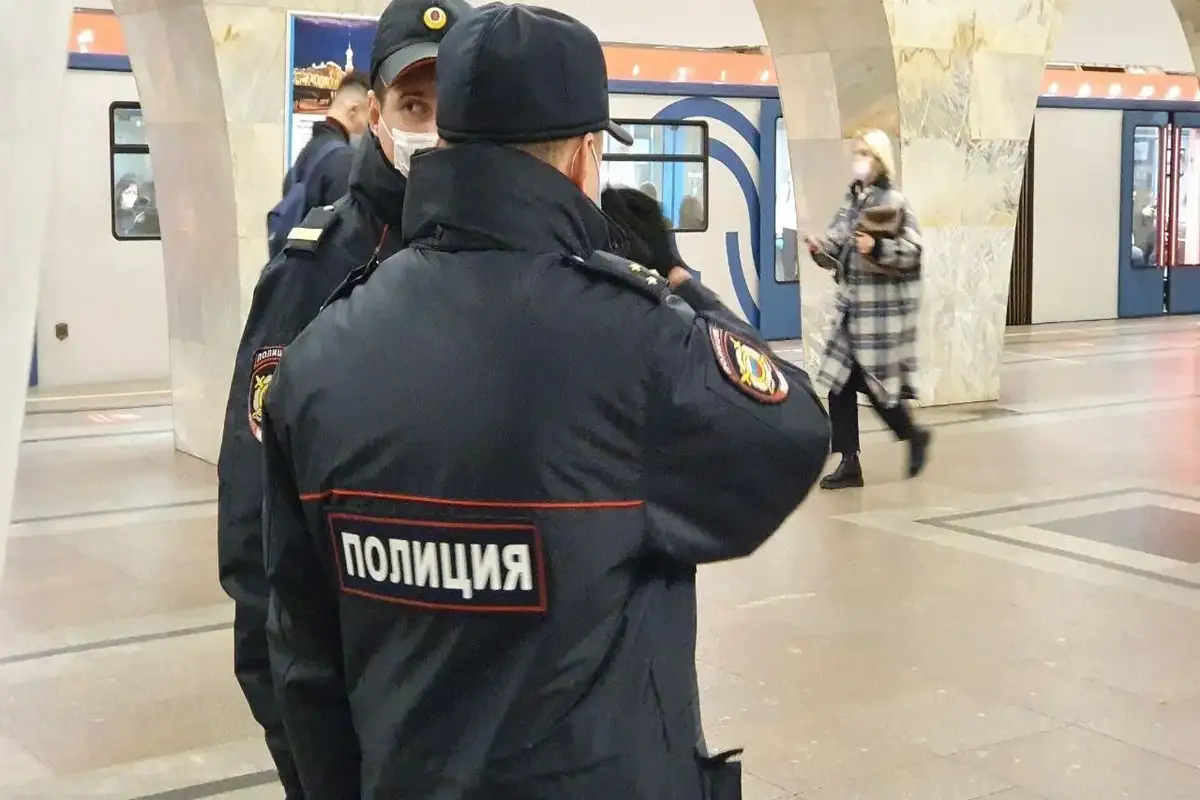 Беременную от певца Ираклия модель Катю Лукьянову разыскивает полиция Двое полицейских