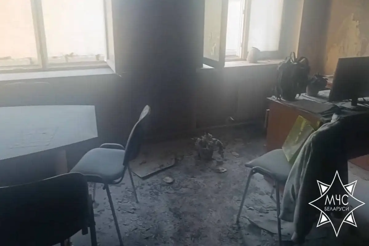 В минской школе вспыхнул пожар из-за электрочайника Пожар в школе