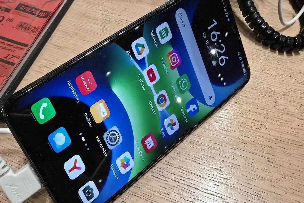 В мессенджере «Макс» на Android появилась функция создания публичных каналов Мобильный телефон