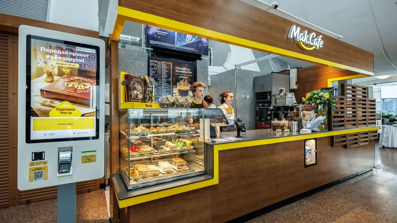 Mak.by теперь в Национальном аэропорту: там открылись сразу два Mak.Cafe Mak.Cafe
