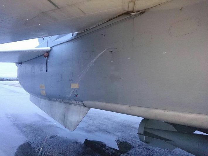 В сети показали фото разбитых российских самолетов на авиабазе в Сирии