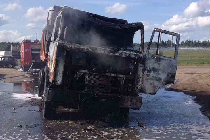 В Минском районе горел грузовик — у водителя ожоги‍