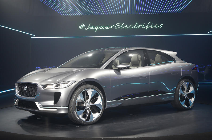 Серийный Ягуар I-Pace покажут в марте в Женеве