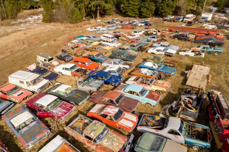 Автомобильное кладбище выставили на продажу за $1 млн