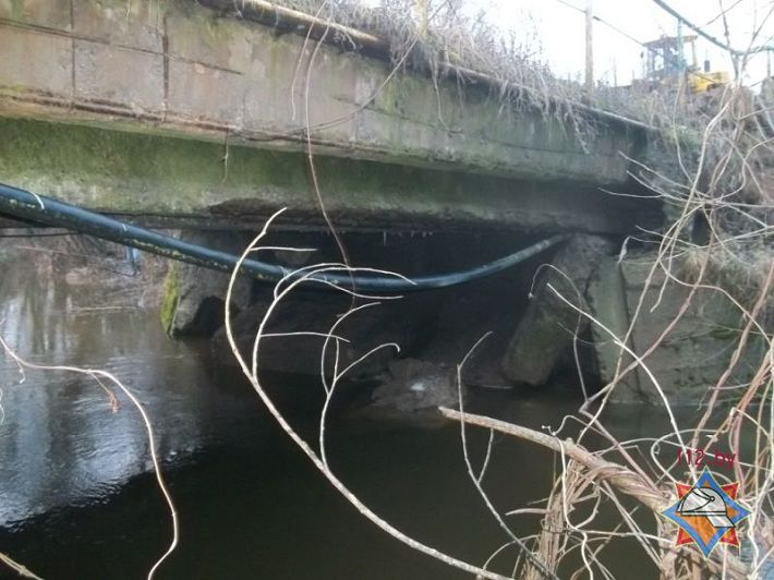 В Чашниках запретили движение по мосту через мелиоративный канал‍