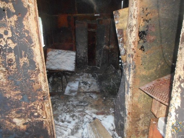 Двое мужчин сгорели в бытовке на заводе в Могилевской области‍
