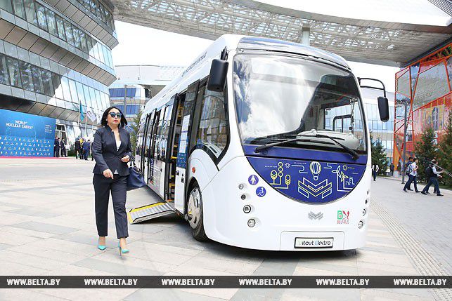 Беларусь представила в Казахстане на ЭКСПО-2017 «автобус будущего»