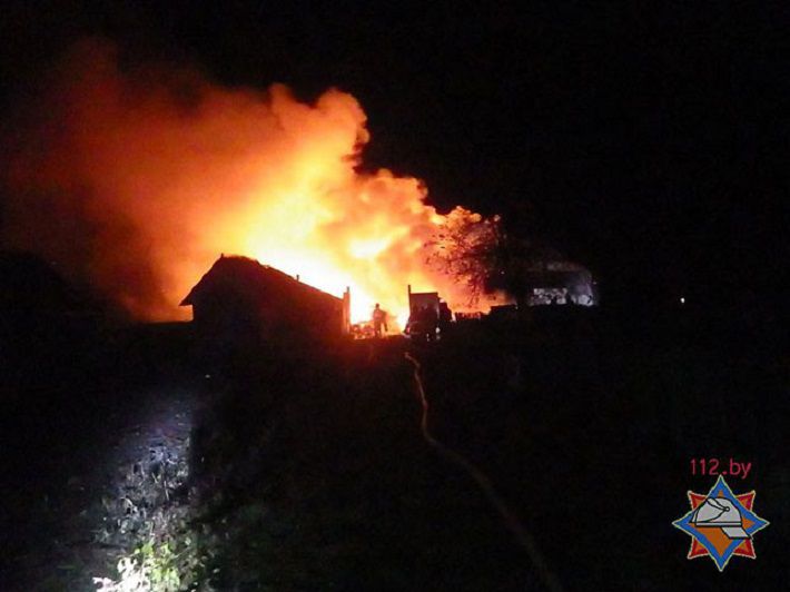 В Могилевском районе при пожаре погибли трое взрослых и ребенок