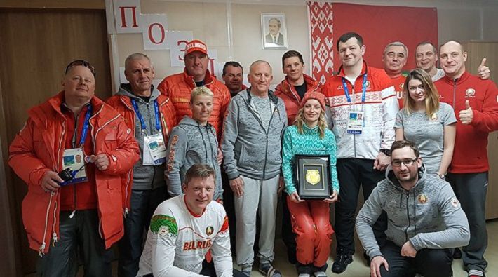 Чемпионку Анну Гуськову чествовали в олимпийской деревне в Пхенчхане