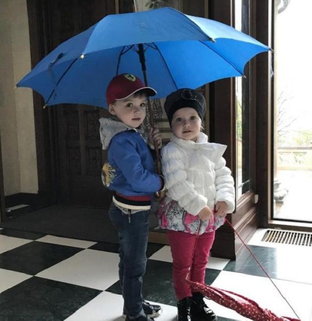 Максим Галкин опубликовал домашние фото детей