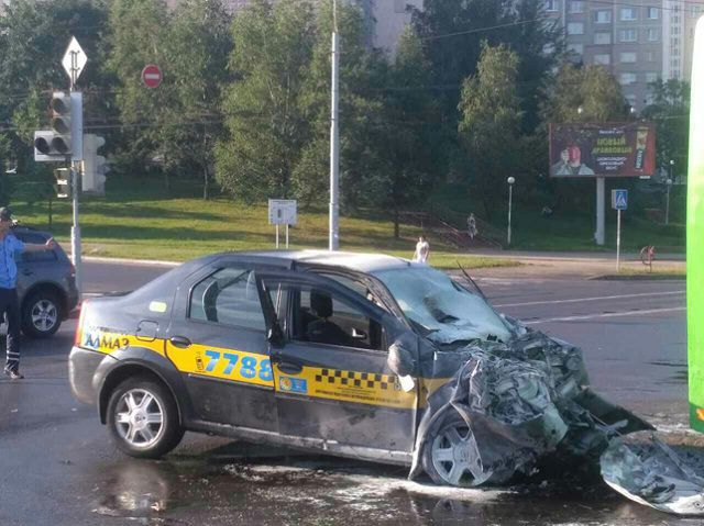 19-летняя пассажирка такси погибла в ДТП в Минске‍