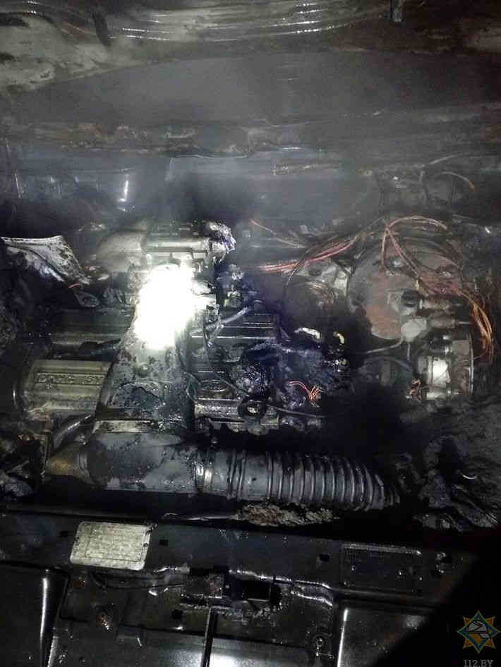 Ночью в Минске горел легковой автомобиль‍